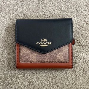 Coach Signature Canvas Trifold Wallet